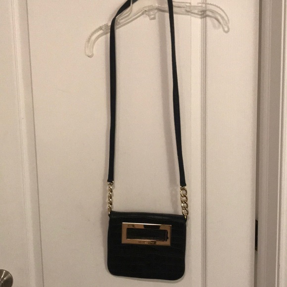 Micheal Kors crossbody purse - Picture 2 of 7